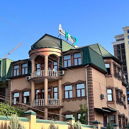Alisher Hotel Duszanbe Zewnętrze zdjęcie