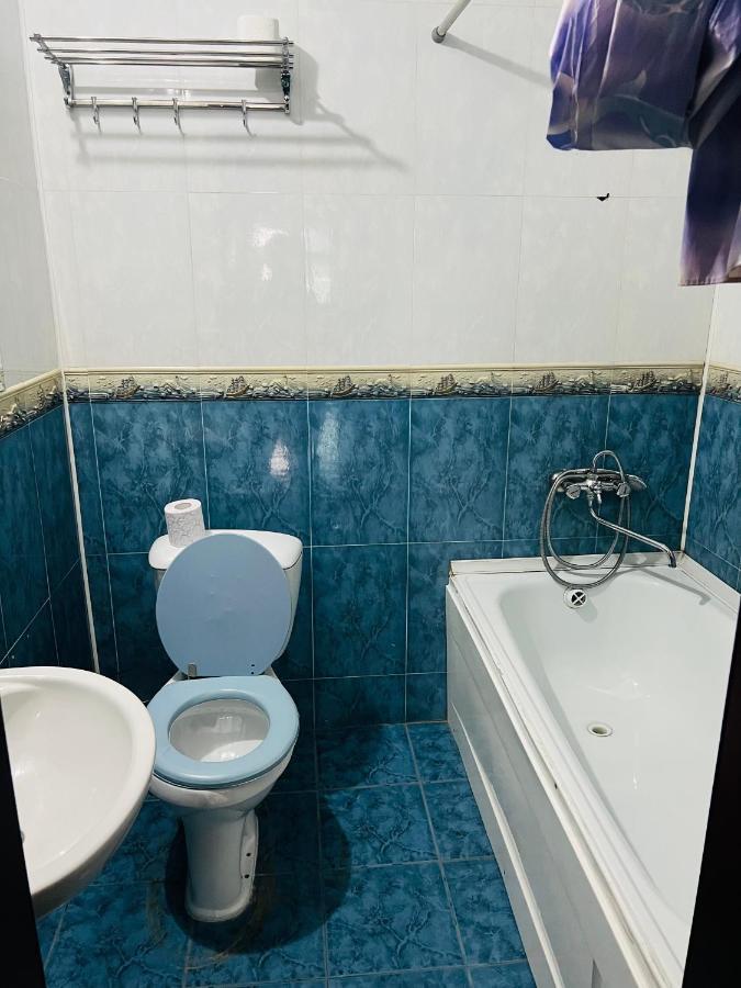 Alisher Hotel Duszanbe Zewnętrze zdjęcie